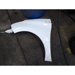 Aile avant gauche de...