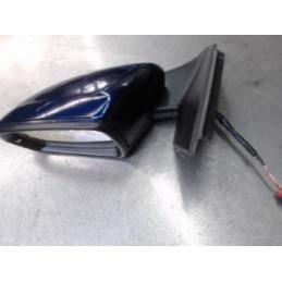 Retroviseur gauche...