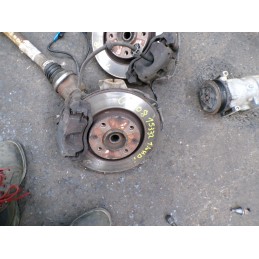 Moyeu avant droit PEUGEOT...