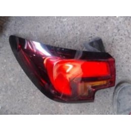 Feu arriere principal...