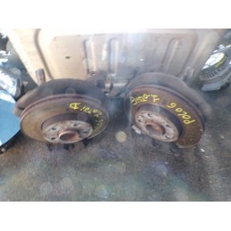 Moyeu avant droit...