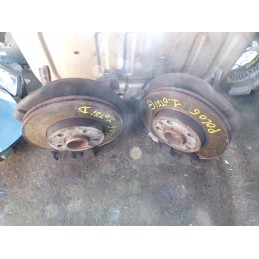 Moyeu avant gauche...