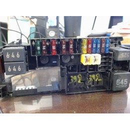 Boitier fusibles VOLKSWAGEN...