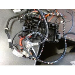 Boite a fusibles OPEL ASTRA...