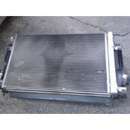Radiateur  de OPEL ZAFIRA...