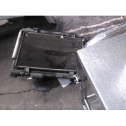 Radiateur NISSAN MICRA III...