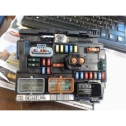Boitier fusible de CITROEN...