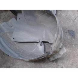 joue d'aile gauche de OPEL...