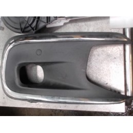 Grille de pare choc gauche...