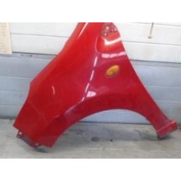 Aile avant gauche de NISSAN...