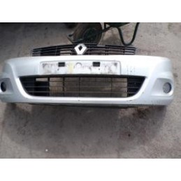 Pare choc avant de RENAULT...
