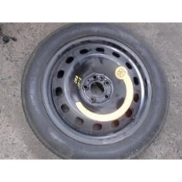 Roue de FIAT 500L PHASE 1
