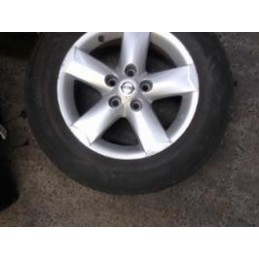 Roue de secours de NISSAN...
