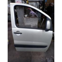 Porte avant droit de...