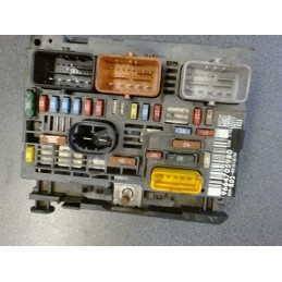 Boitier fusibles CITROEN C5...