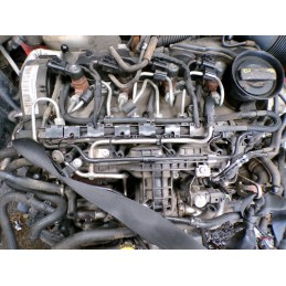 Moteur VOLKSWAGEN TOURAN II...