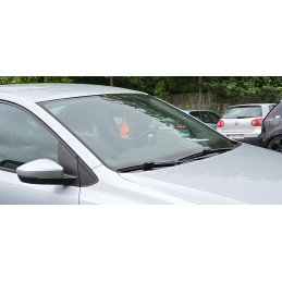 Pare brise  VOLKSWAGEN POLO...