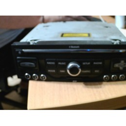 Radio lesteur cd PEUGEOT...
