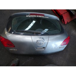 Malle/Hayon arriere de OPEL...