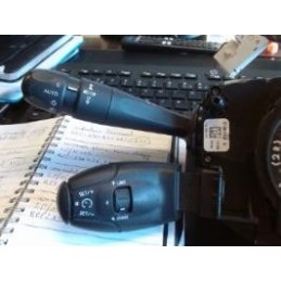 Commodo de PEUGEOT 208 1...