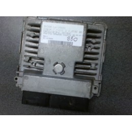 Calculateur moteur SKODA...