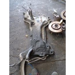 Berceau avant de PEUGEOT...