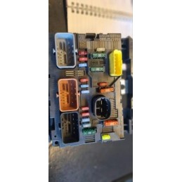 Boitier fusibles  de PSA