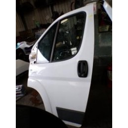 Porte avant gauche de FIAT...